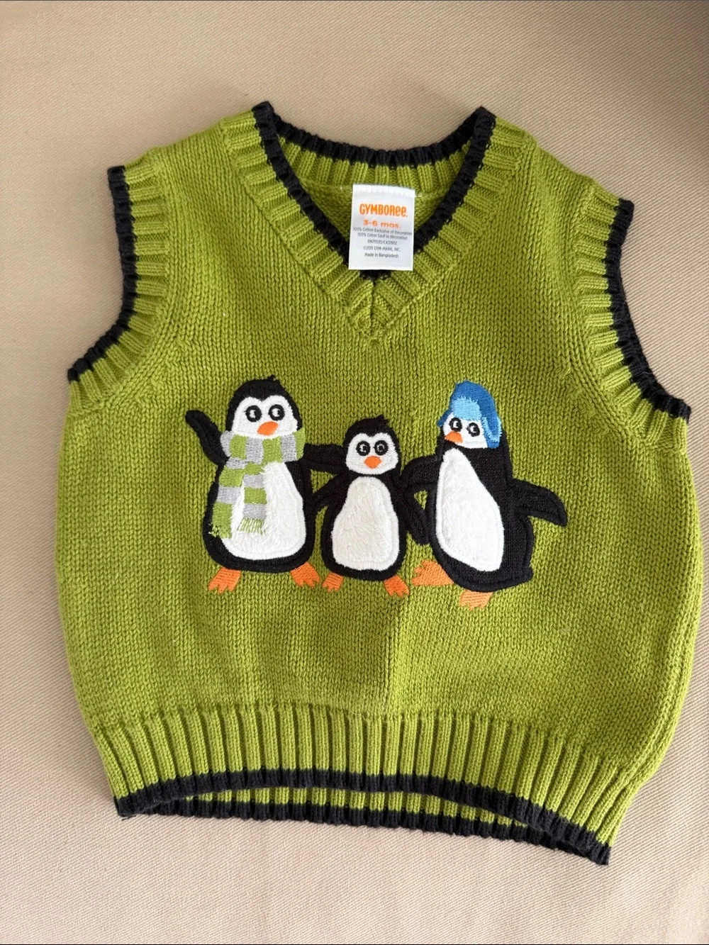 Gymboree 3-6 month Holiday Penguin Sweater Vest